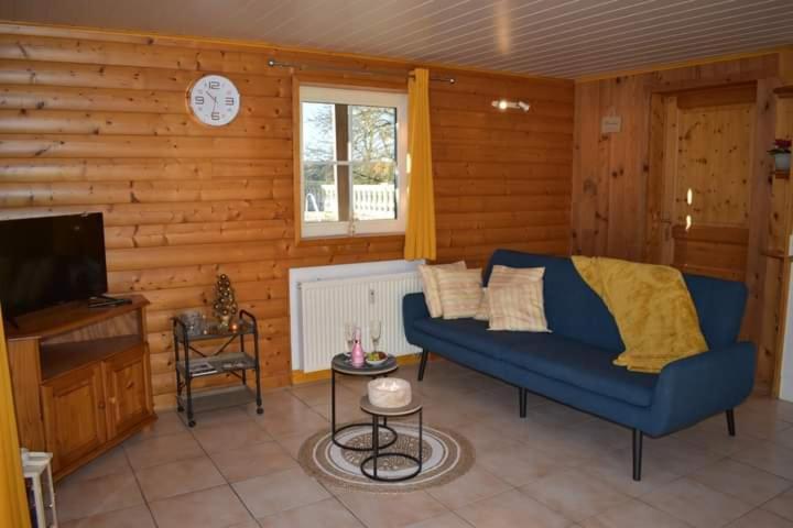 Gîte du cheval blanc d'Houmont Sainte-Ode Extérieur photo